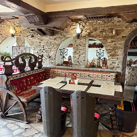 Gurko מלון
